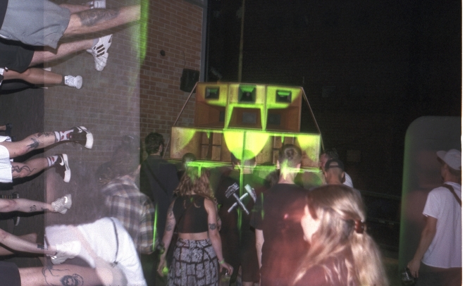 30 SHAKHTA meets TRUANT bashment bass foundation